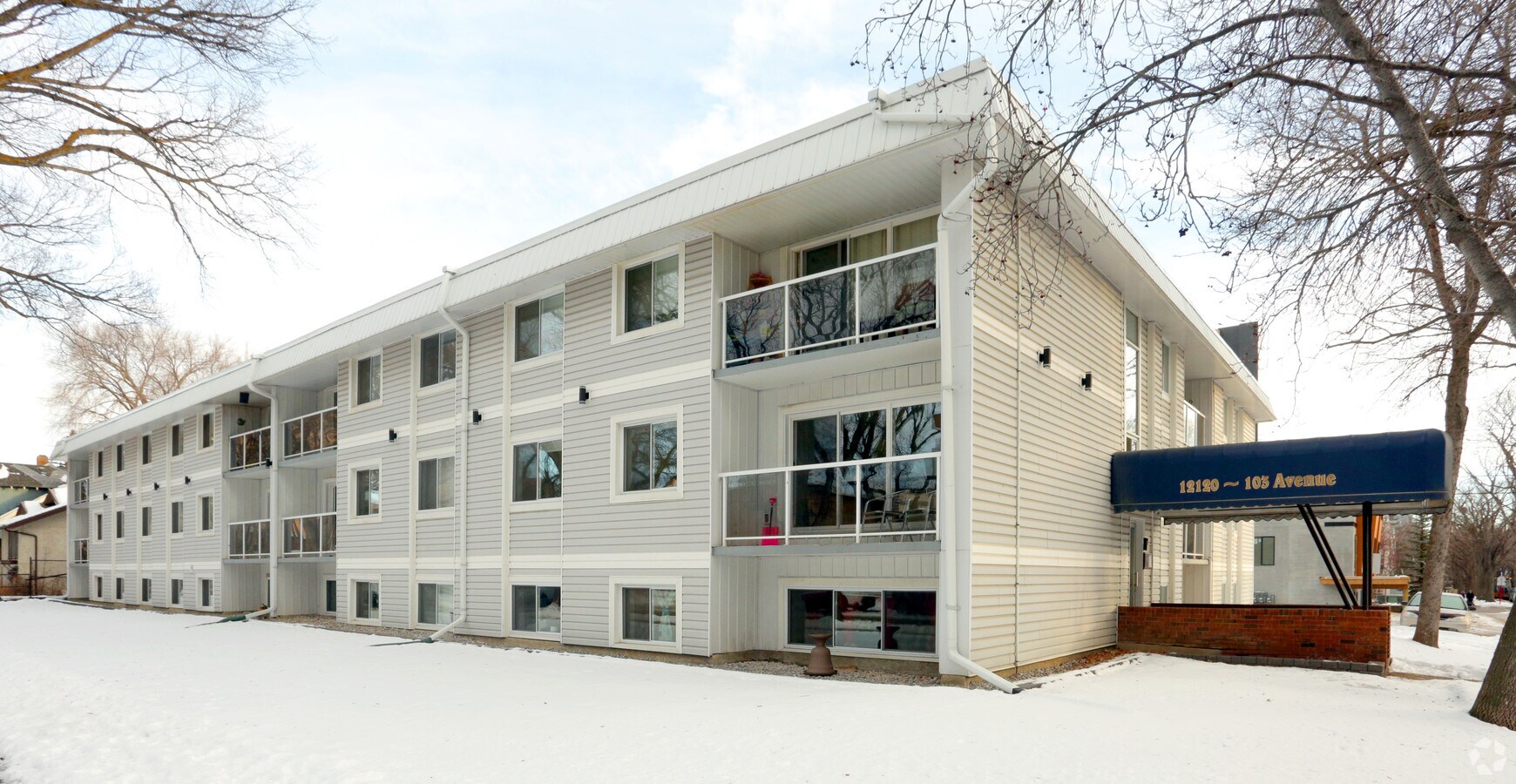 St. Charles Apartments - St. Charles Apartments