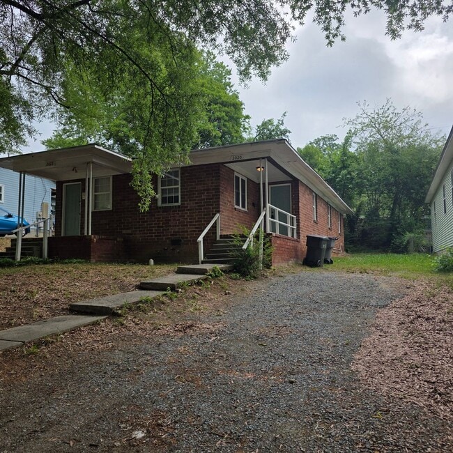 Building Photo - 2020 Rush Wind Dr Unit 2020 Rush Wind Dr