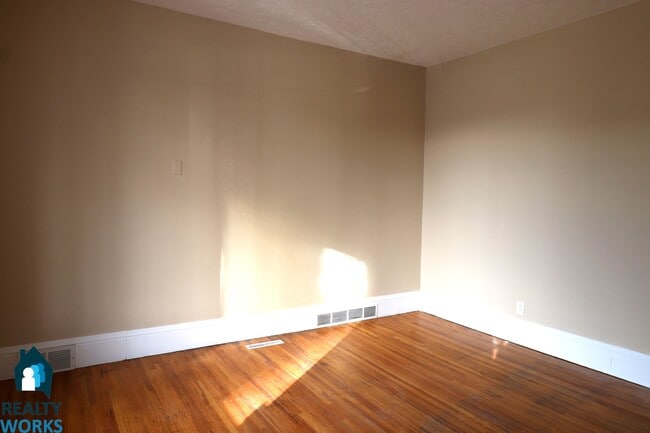 Photo - 926 S 14th St Unit #1