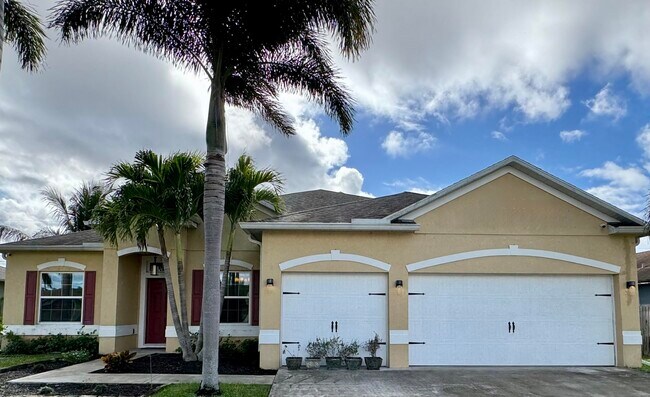 Photo - 520 SW Dailey Ave