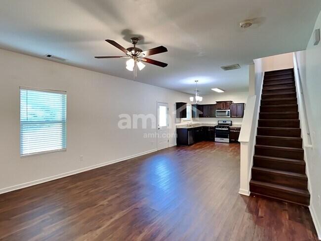 Photo - 296 Maxton Ave