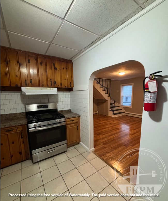 Building Photo - 99 Orange St Unit 2S