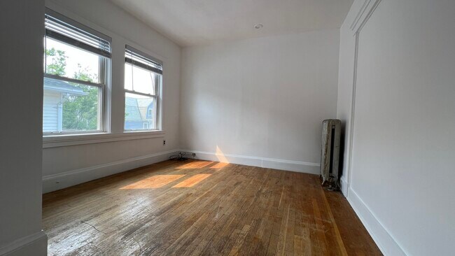 Photo - 24 Chetwynd Rd Unit 2