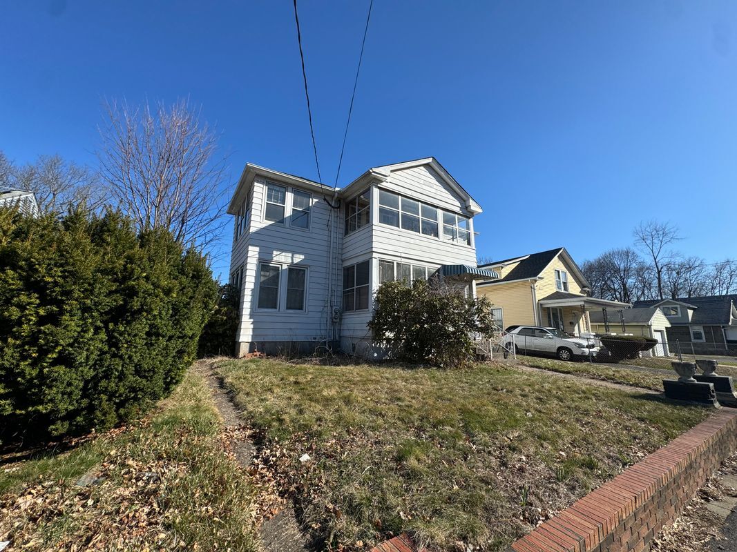 Photo - 500 Allen Street