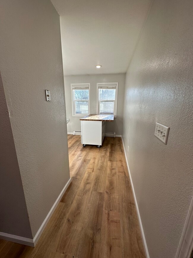 Photo - 1350 Balfour dr Unidad 4