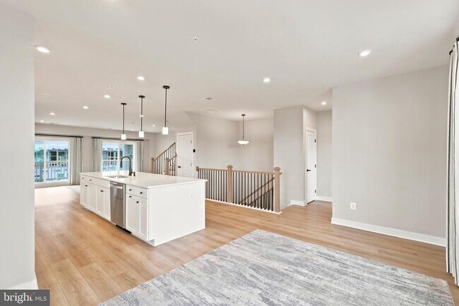 Photo - 8046 Williamson Blvd