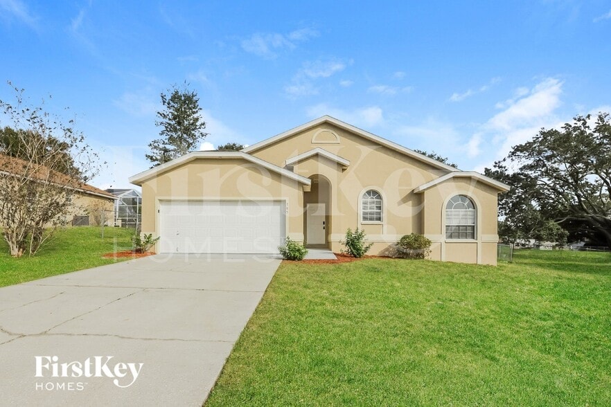 785 Hunt Dr
