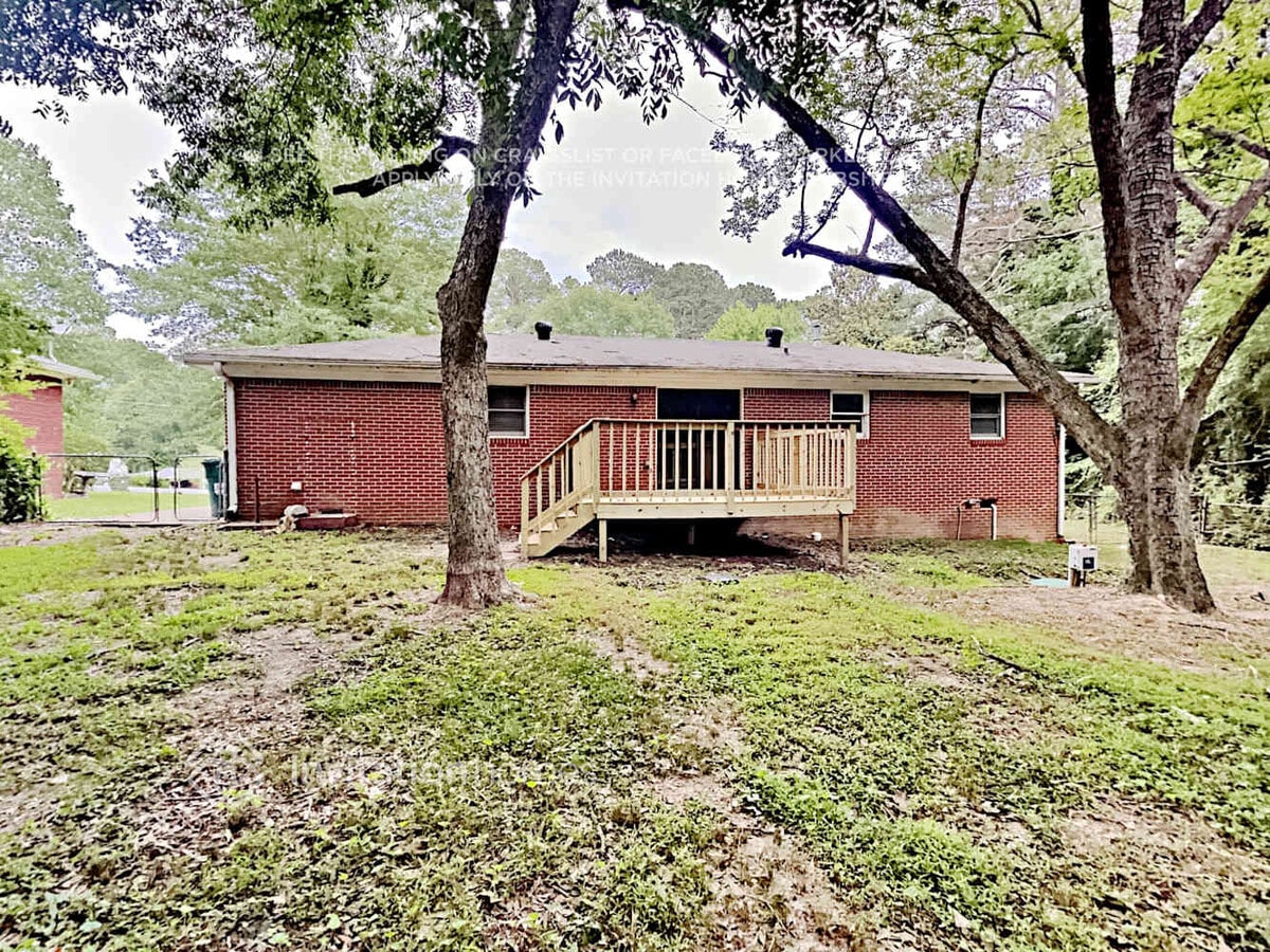 Photo - 258 Palms Ln SW