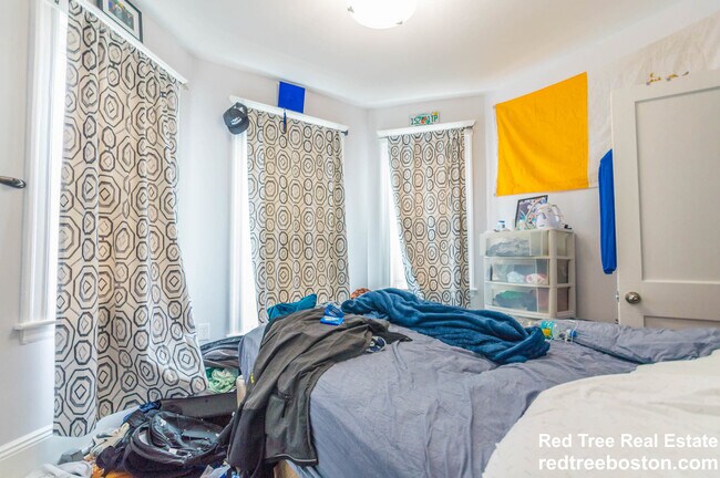 Photo - 11 Atkins St Unit 3