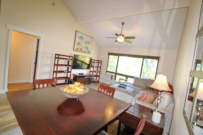 Photo - Haleakala Gardens - Upper Level Furnished ...