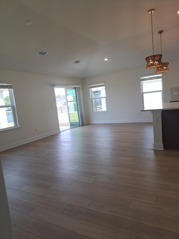 Photo - 59 Signet Cir