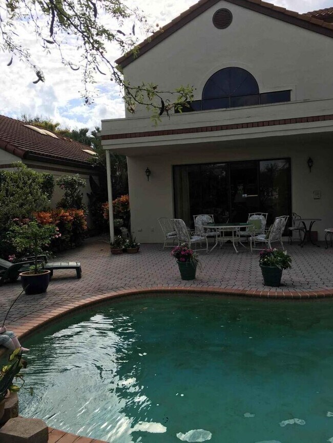 Photo - 7599 Mirabella Dr