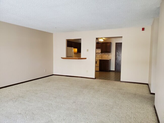 Photo - Chateau Condominiums Unit 411