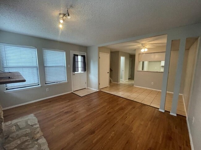 Photo - 12307 Deer Falls Dr