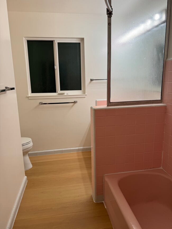 Photo - 1105 Plymouth Dr