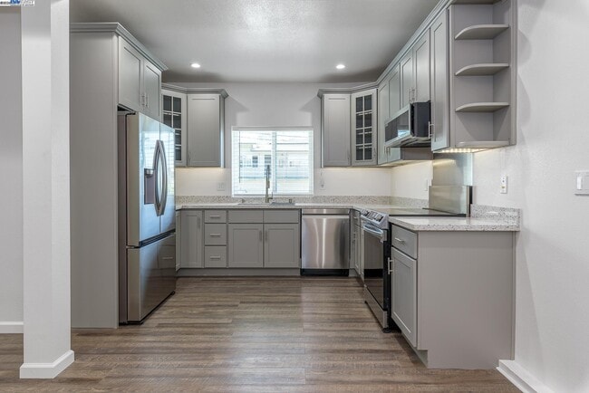 Photo - 16318 Maubert Ave Unit B