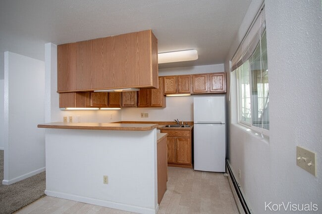 Photo - 1 BD, 1 BA Apartment Nestled Back on a Cul-de-Sac Unit 4004 #1
