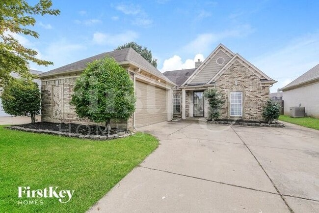 Photo - 8595 Shady Elm Dr