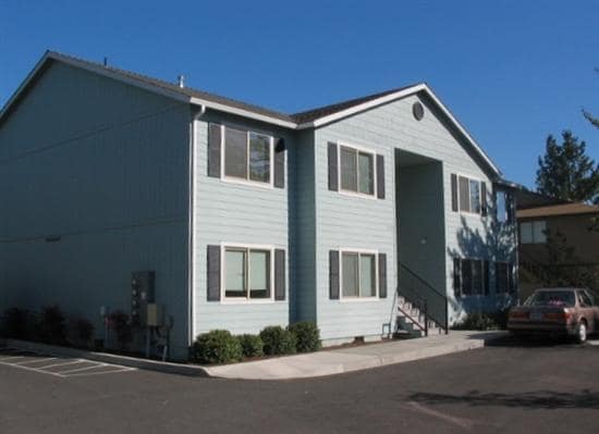 Photo - 2130 Crater Lake Ave Apartments