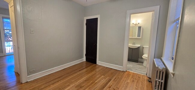 Photo - 4604 N Spaulding Ave