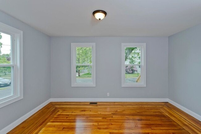 Photo - 104 Moore St Unidad 1st FL