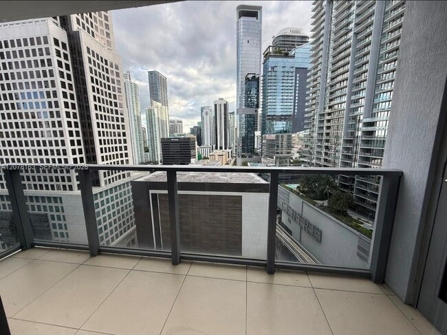 Photo - 31 SE 6th St Unit 2407