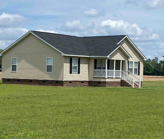 Photo - 2007 Haynes Lennon Hwy