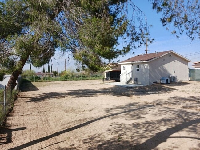 Building Photo - 12757 E Ave W Unit B Rental