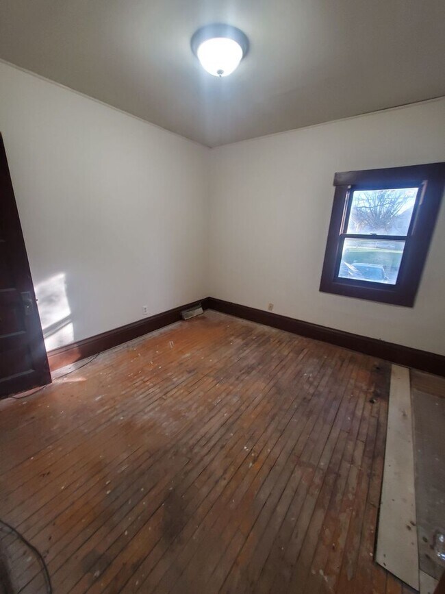 Photo - 3154-3156-3156 N 35th St Unit 3154 - Lower