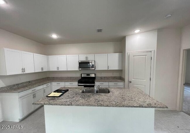 Photo - 19142 W Elm St