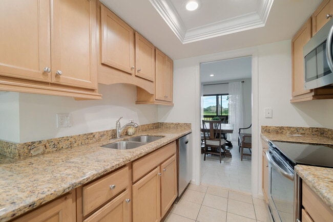 Photo - 11355 Pond View Dr Unit D203