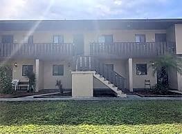 Building Photo - 2330 Maple Ave Unit 305