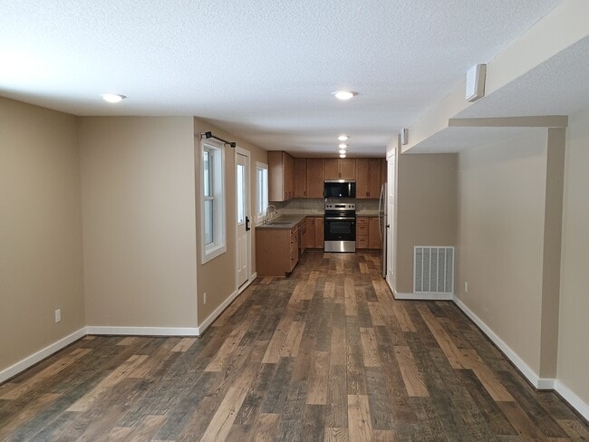 Photo - 1935 7th St NW