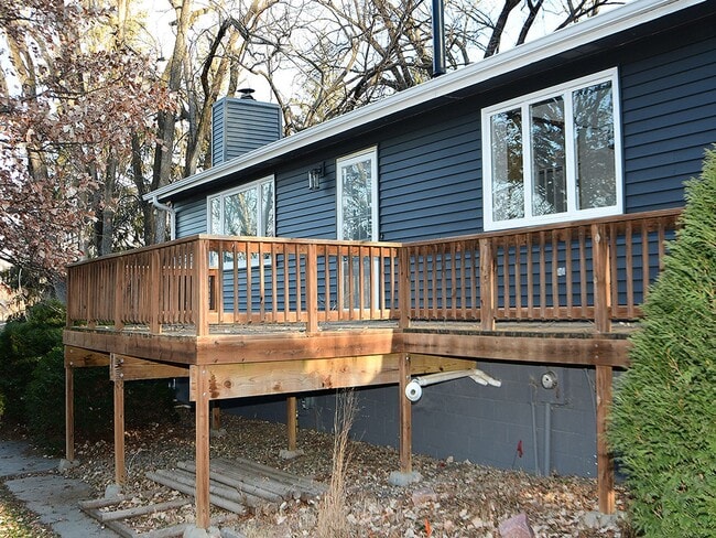 Photo - 4640 Washington Ave