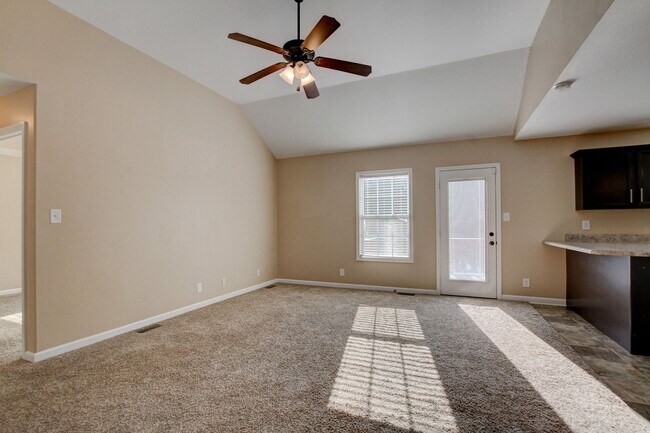 Photo - Charming Home Open Floor Plan with Spaciou...