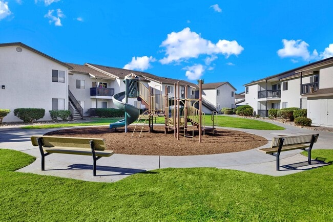Valley Breeze Apartments
