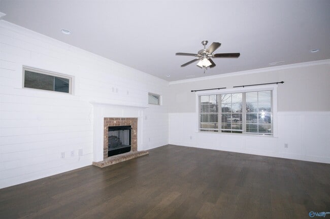 Photo - 28 Silky Oak Cir SW
