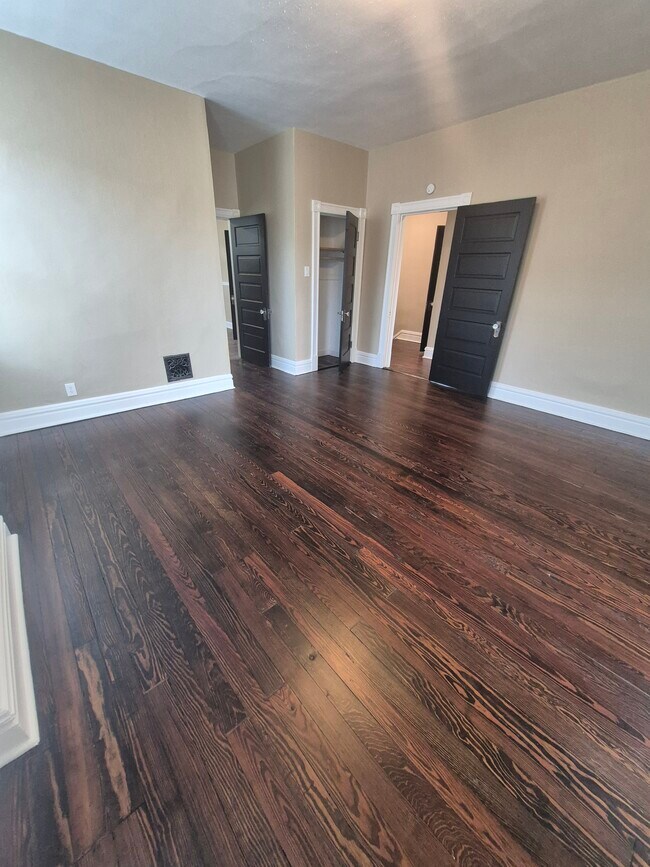 Photo - 805 Eichelberger St Unit 805 Eichelberger 2nd Flr