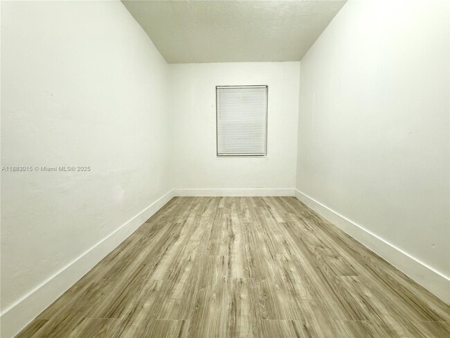 Photo - 729 NW 114th St Unit 0