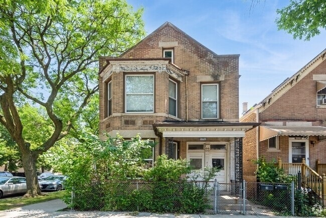 Building Photo - 3121 N Washtenaw Ave Unit 2 Rental