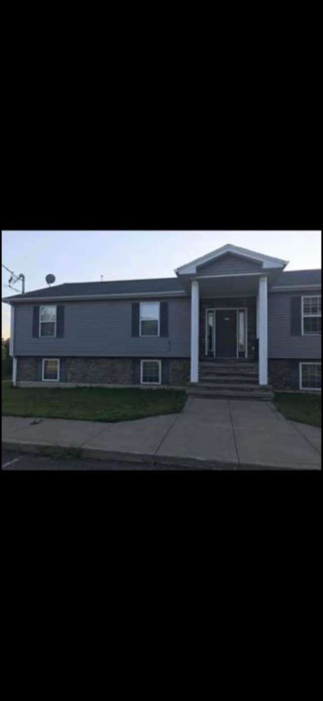 Building Photo - 180 Bemis Rd Unit 2B Rental
