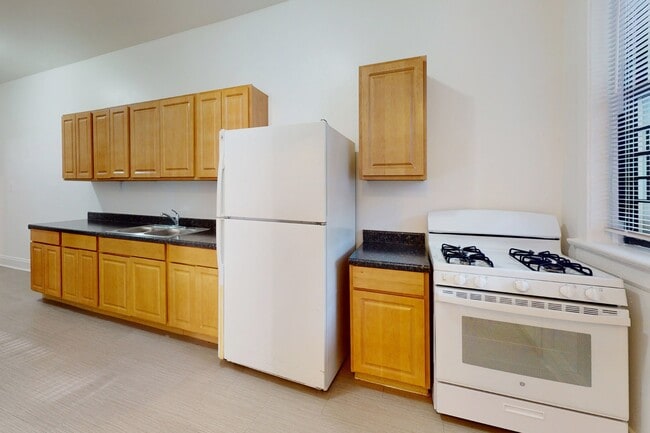 Photo - 5218-5220 S. Kimbark Avenue