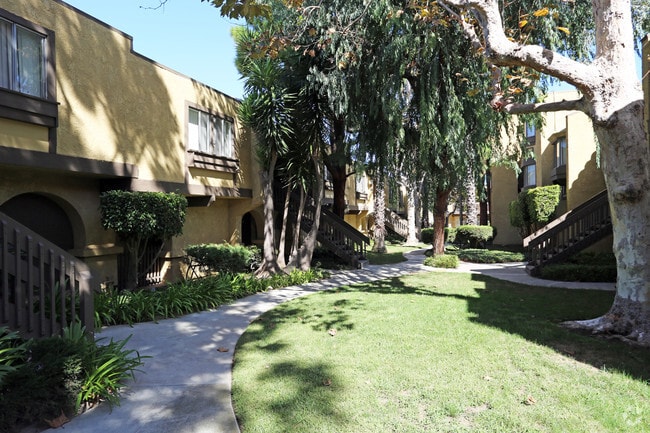 Photo - Huntington Meadows