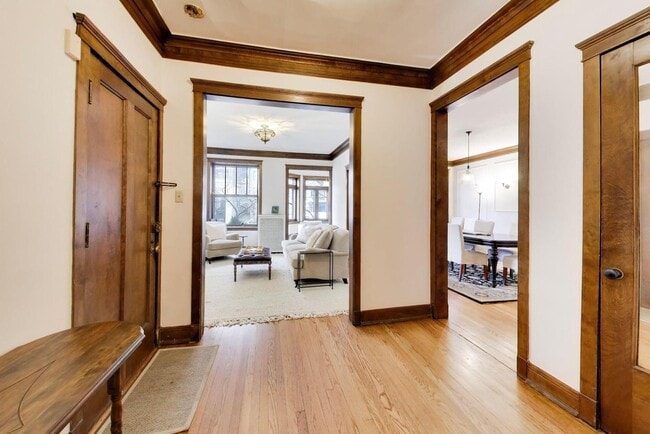 Photo - 433 W Melrose St Unidad 1