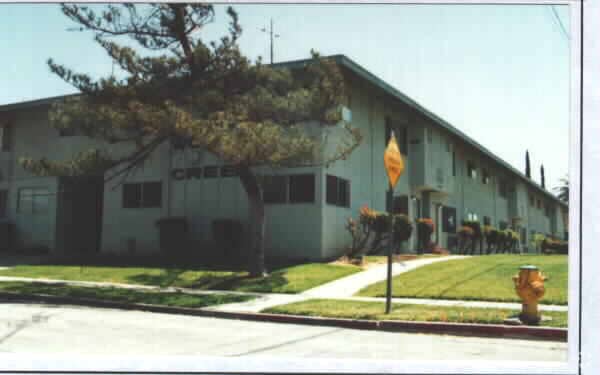 Photo - Woody Creek Apartments