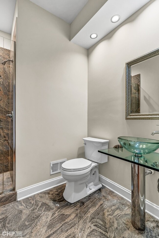 Photo - 2617 W Evergreen Ave Unidad 1E