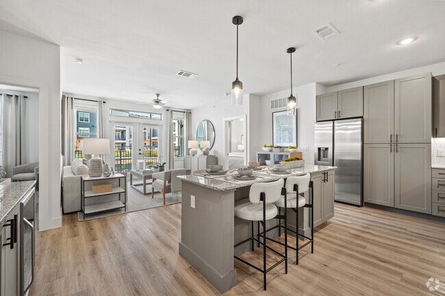2BR, 2BA - 1,086SF - Kitchen