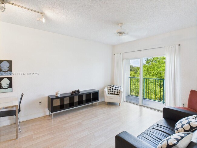 Photo - 6001 SW 70th St Unit 455