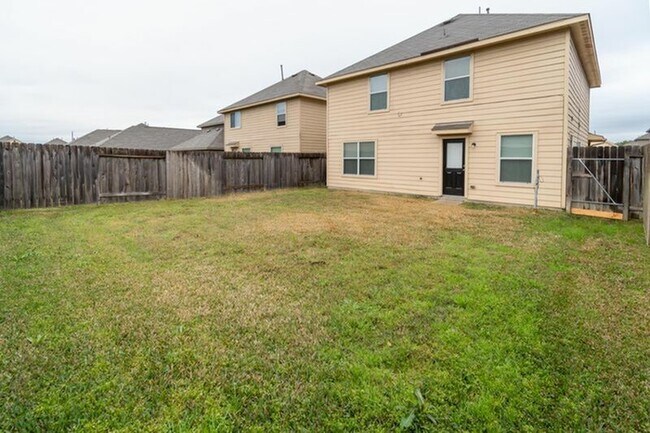 Photo - 5811 Kyle Cove Dr