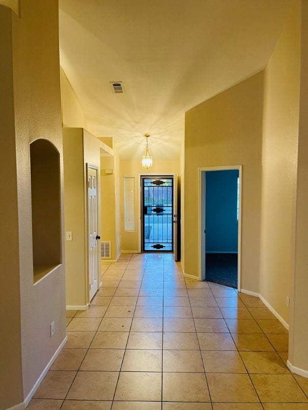 Building Photo - Great Single Story Home in San Jacinto